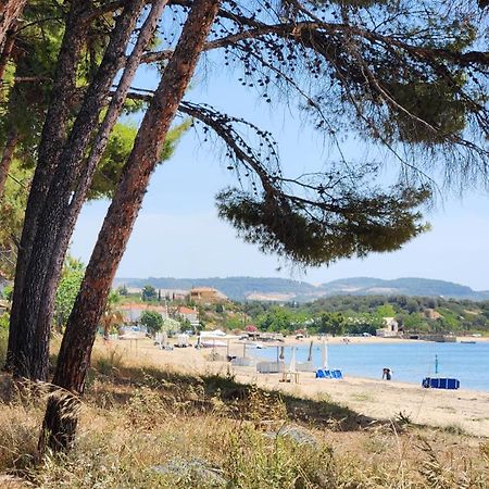 Pine Beach Holiday Home 2 Bedrooms 50 Meters To The Beach Kalyves Polygyrou 외부 사진