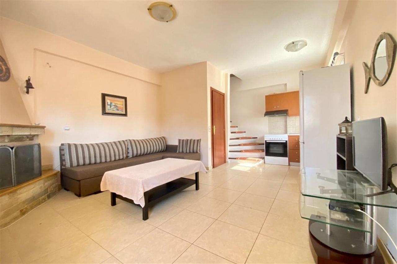 Pine Beach Holiday Home 2 Bedrooms 50 Meters To The Beach Kalyves Polygyrou 외부 사진