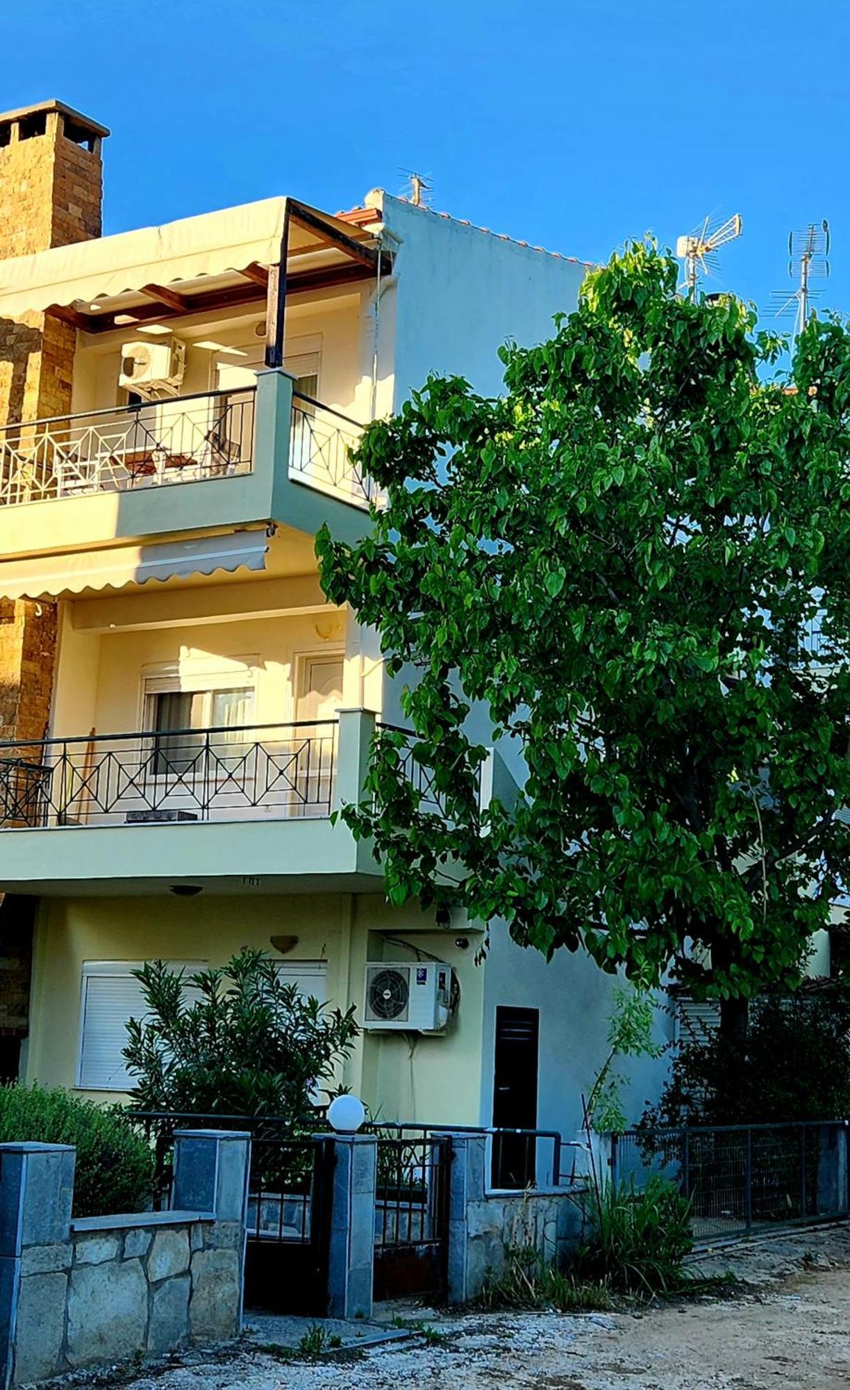 Pine Beach Holiday Home 2 Bedrooms 50 Meters To The Beach Kalyves Polygyrou 외부 사진